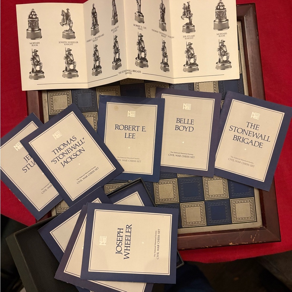 Civil War Chess Set 1983 - Picture 9 of 11